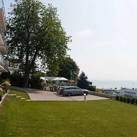 Friede_marie_ App_ Meere Villa *